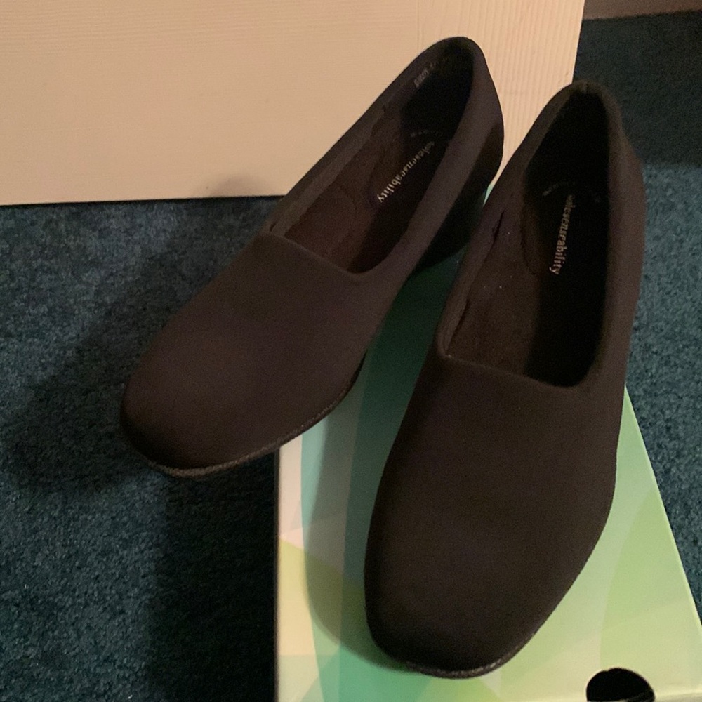 Memory foam shoes